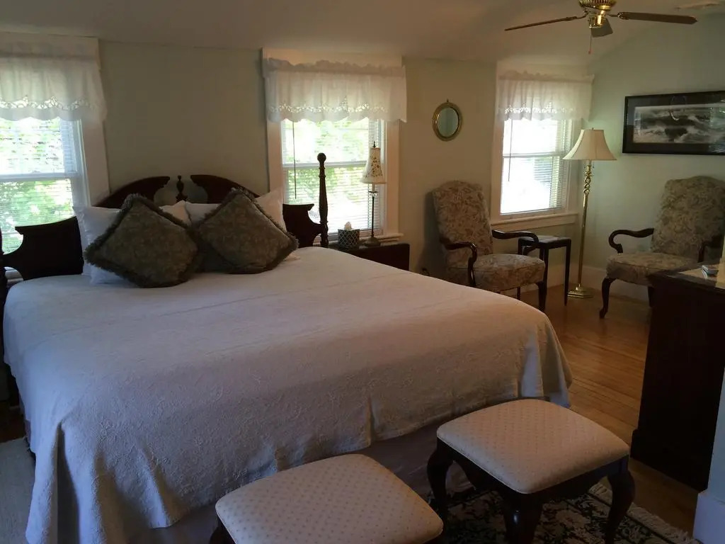 The Leisure Inn