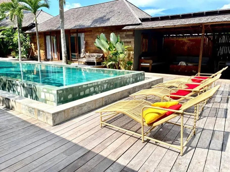 Luxury 5 Bedrooms Villa with Private Pool - Canggu