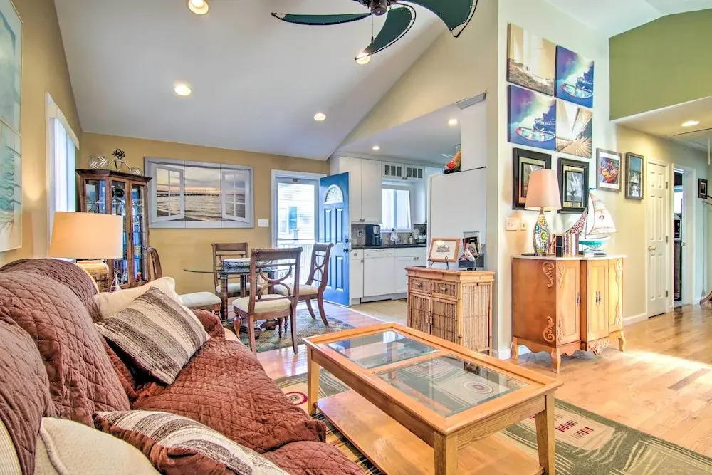 9 Mi to Ocean City Beaches: Retreat w/ Patio