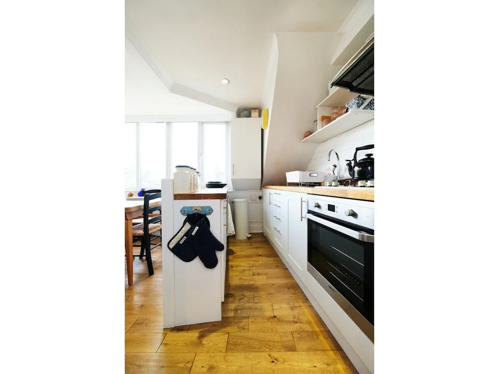 Cozy & Homey Flat for 4 in Trendy Stoke Newington