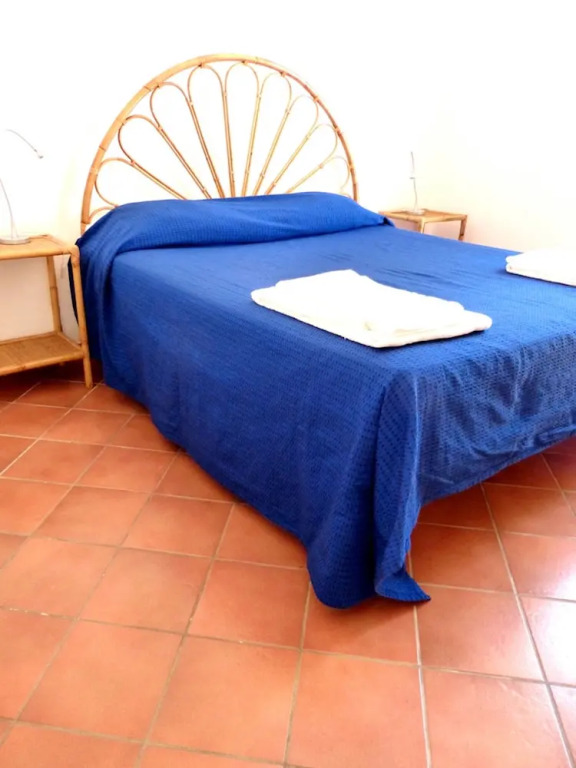 Casa Vacanza Ondablu CaseSicule, on the Beach with big Veranda and Wifi