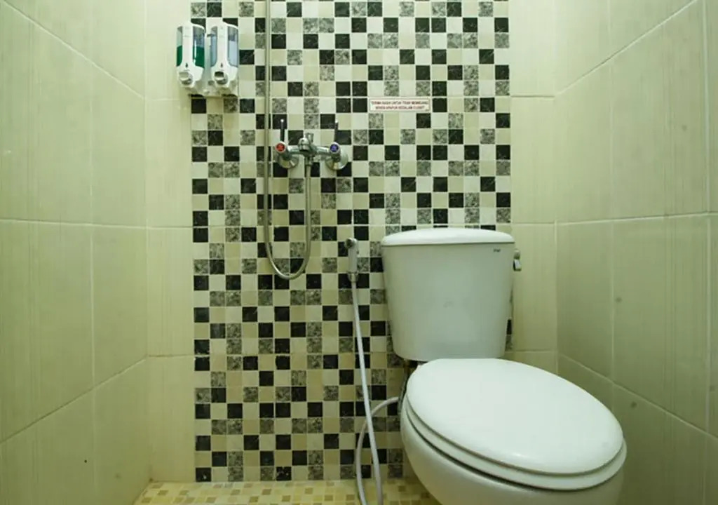 Naura Guest House