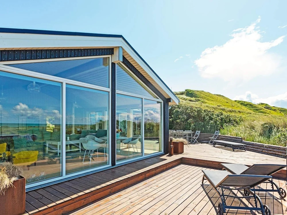 6 person holiday home in Løkken