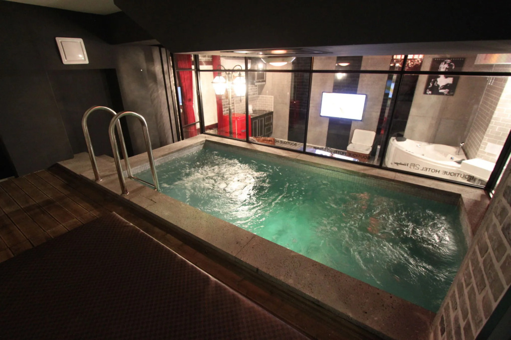 Daegu February Hotel Hwanggeum