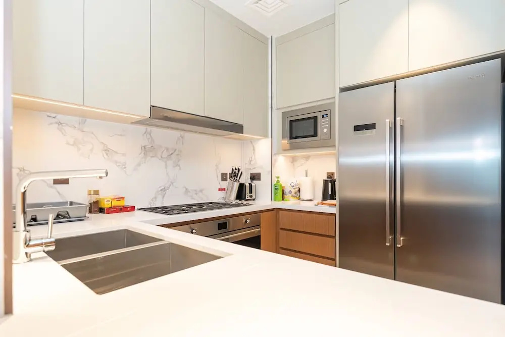 Luxury StayCation - Modern Comfort: 3-BR at The Address Opera