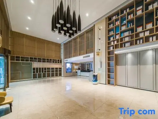 Starway Hotel (Wuhan Hanxi First Road Subway Station)