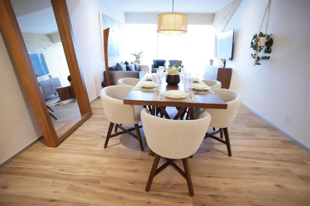 LatitudLuxe apartment in Providencia with pool and gym