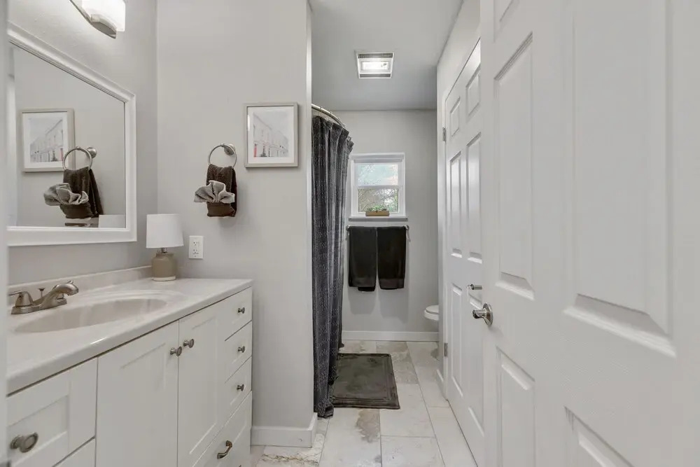 Gorgeous Home Near Wineries w/ Hot Tub & Fire Pit