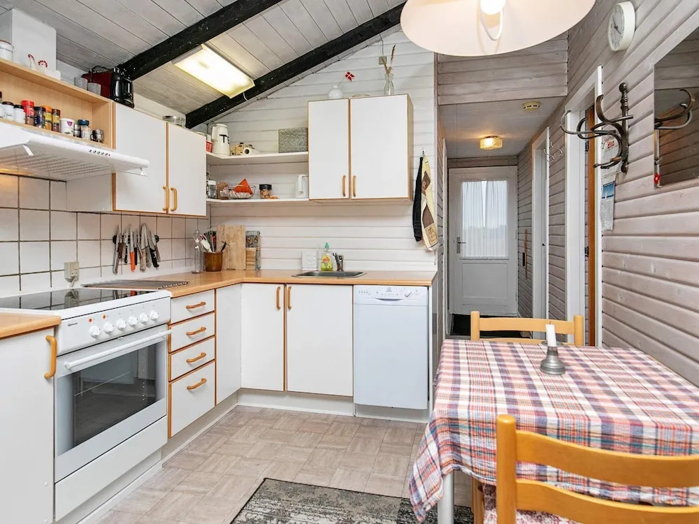 Traditional Holiday Home in Jutland With Roofed Terrace