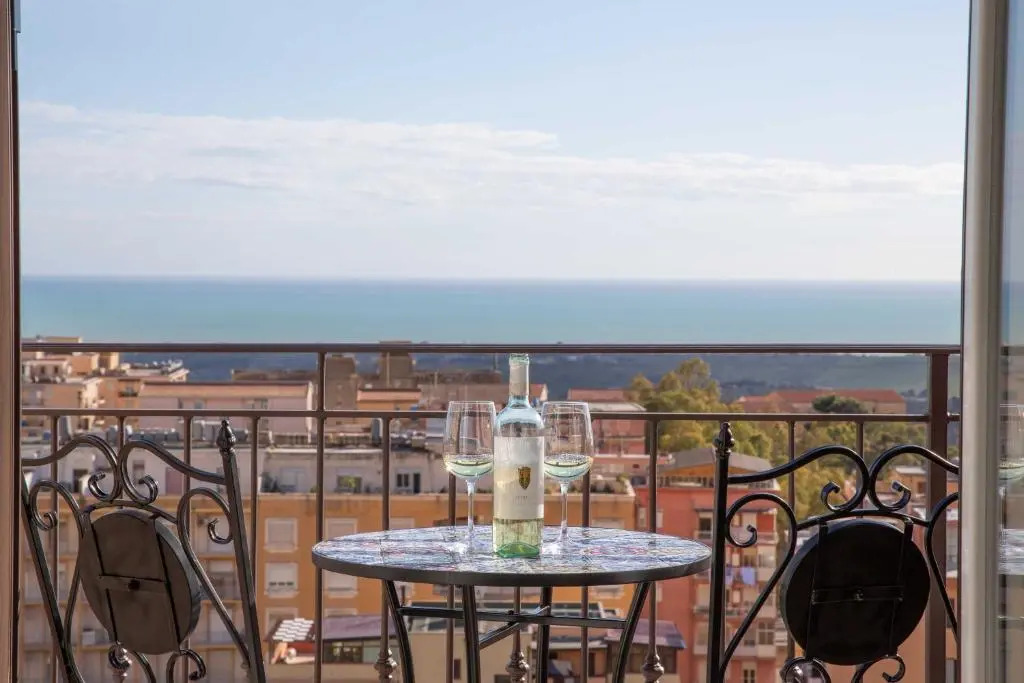 Esseneto Rooms