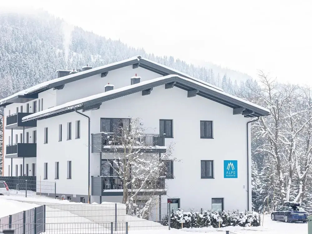 Superior Apartment With Shared Pool