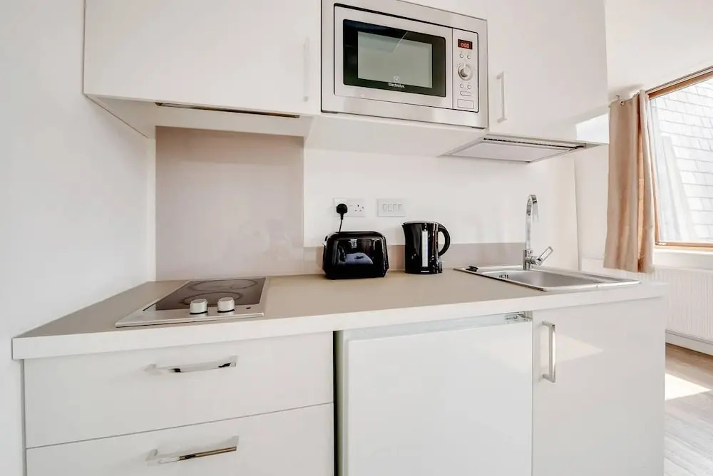 Beautiful studio with city views, in Liverpool!