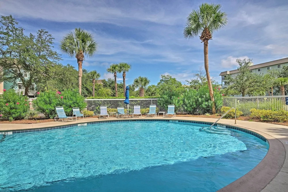 Ocean Views and 3 Pools Hilton Head Resort Condo