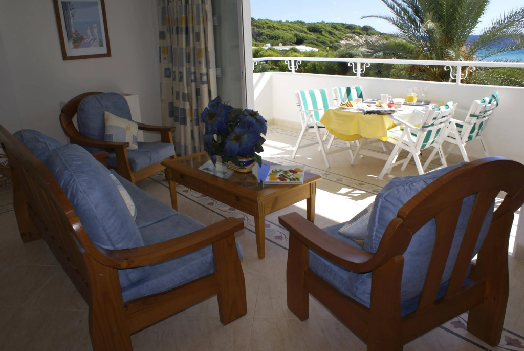 Hamilton Court