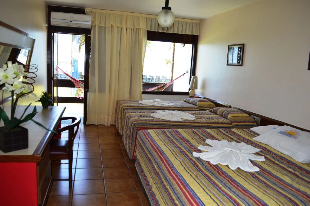 Baia Cabralia Hotel