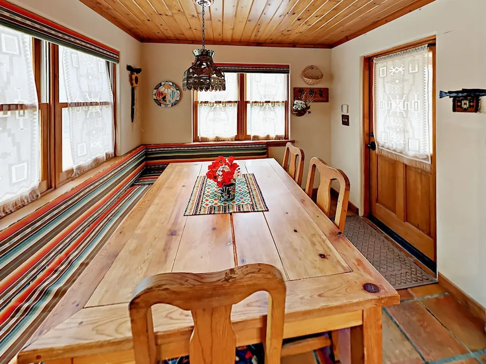 311 Theodora Place Home 2 Bedrooms 2 Bathrooms Home