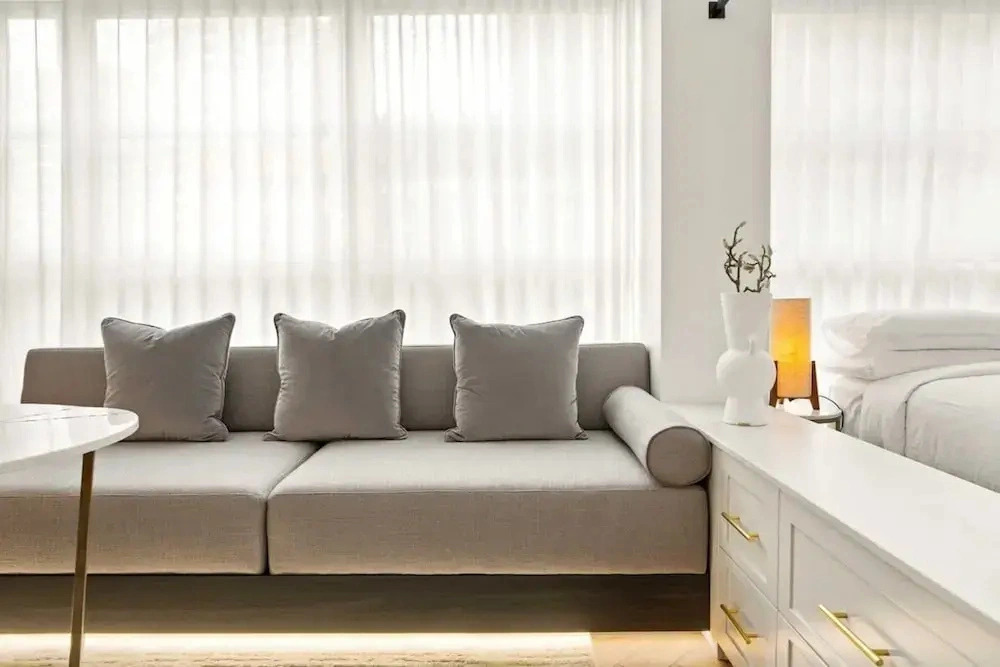 City Centre Studio by Hyde Park
