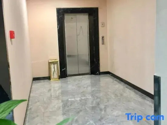 Ruijing Youxuan Hotel (Hefei Linhu Community)