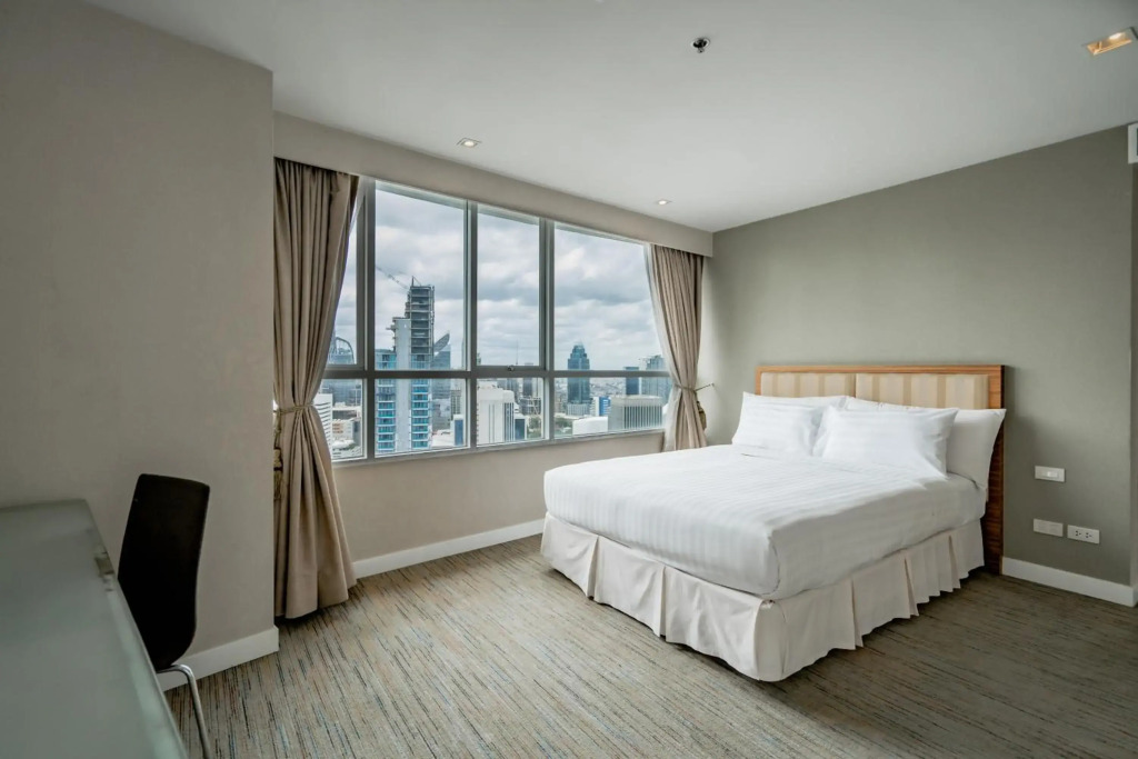 Urbana Langsuan Hotel