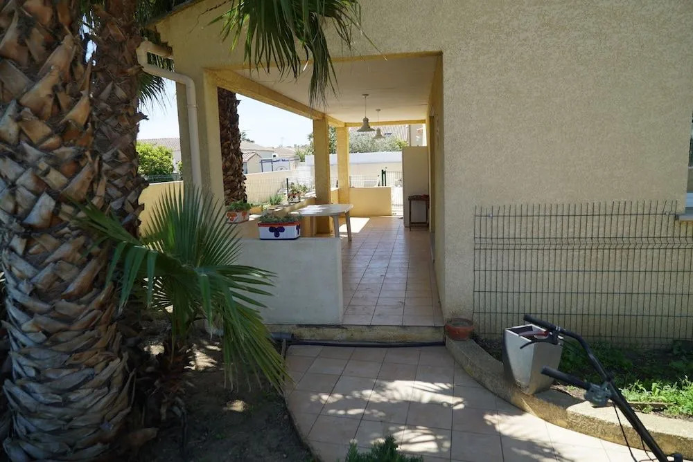 Chambre 2 Beziers Villeneuve