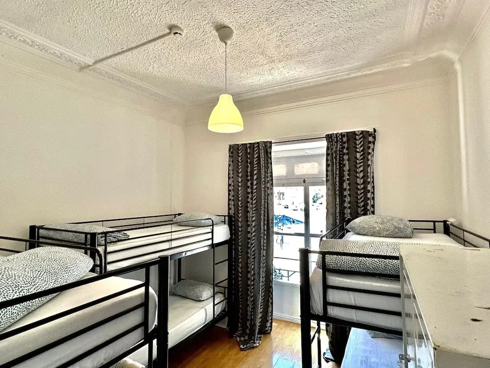 Samps Hostel