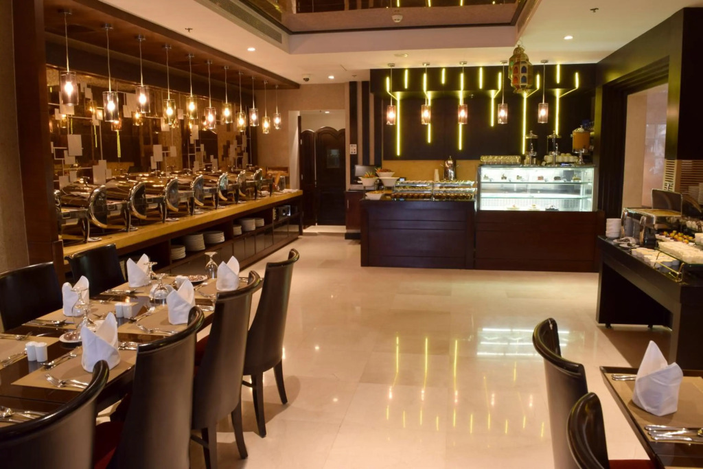 Best Plus Aurora Hotel