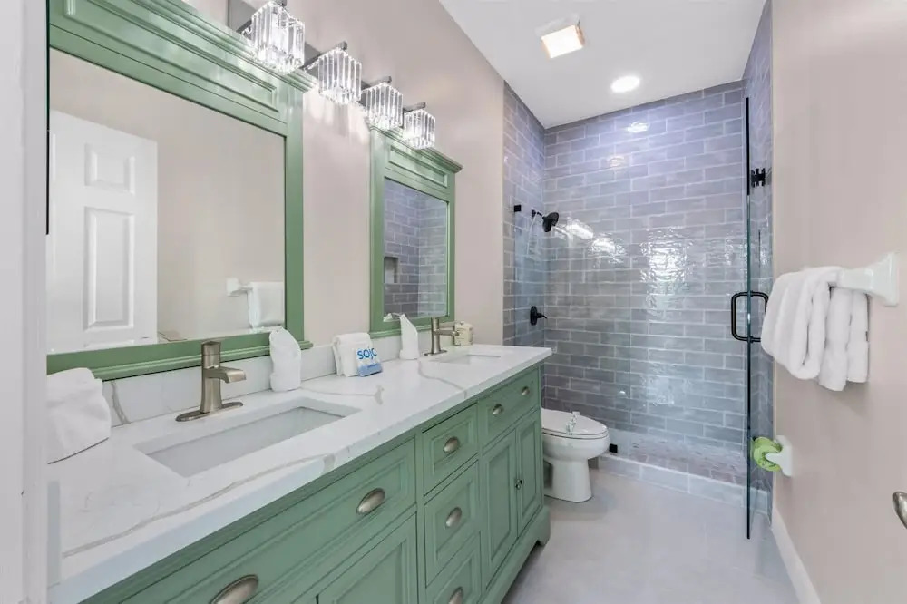 180 Degree Ocean Views Direct Access to Holmes Beach