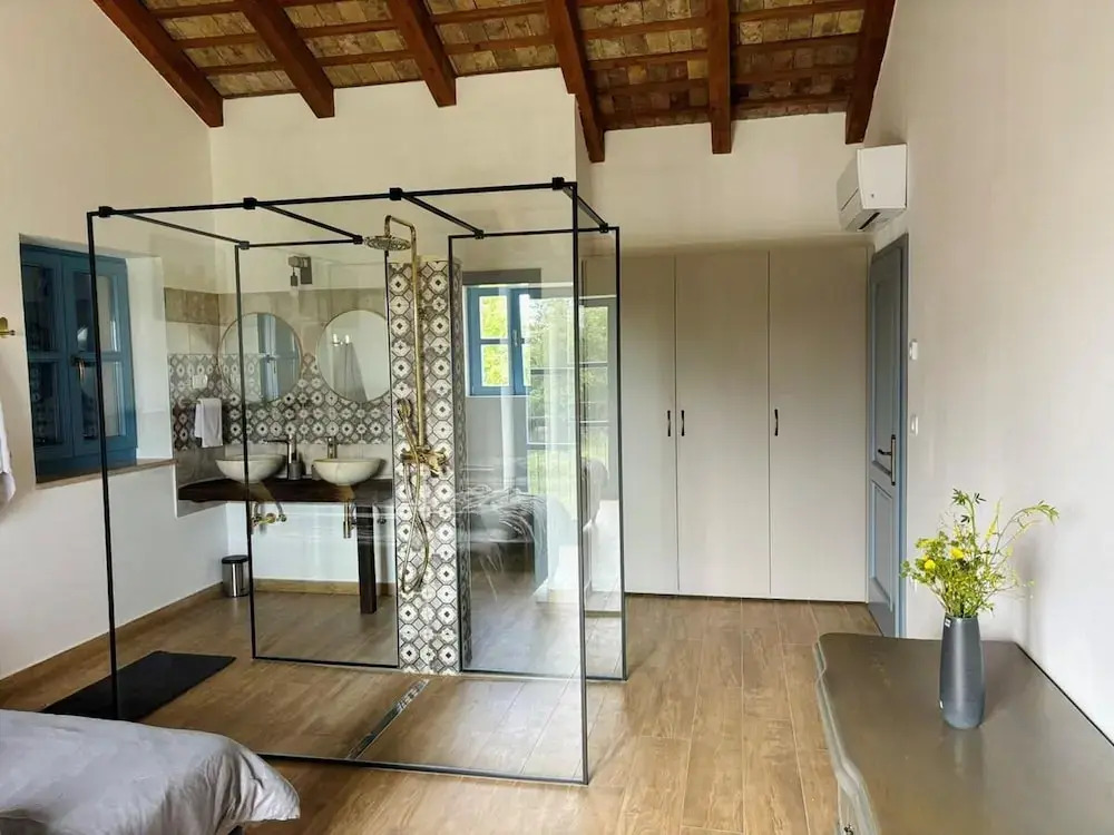 Luxury 5-star Villa With Private Saltwater Pool