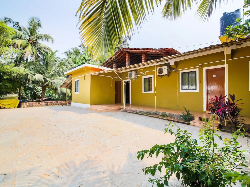 OYO 22294 Viva Maria Guest House