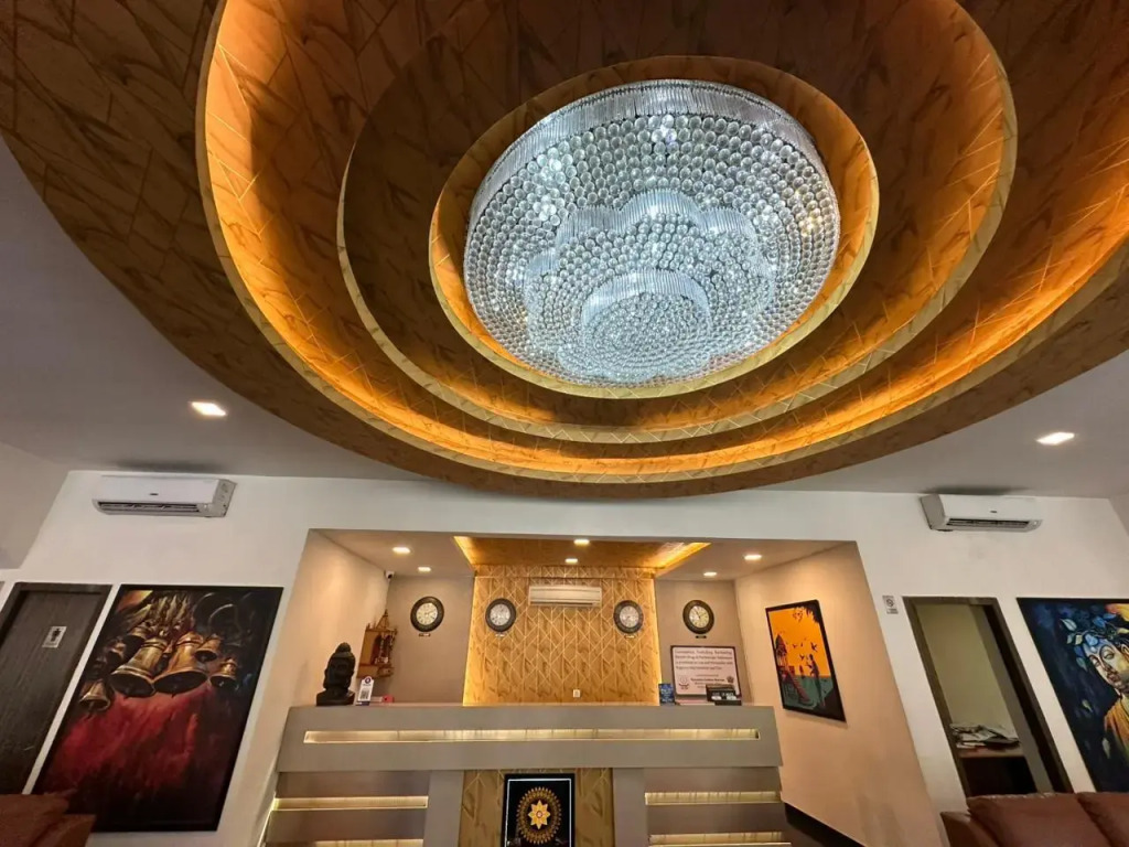 Vatika Premier Hotel