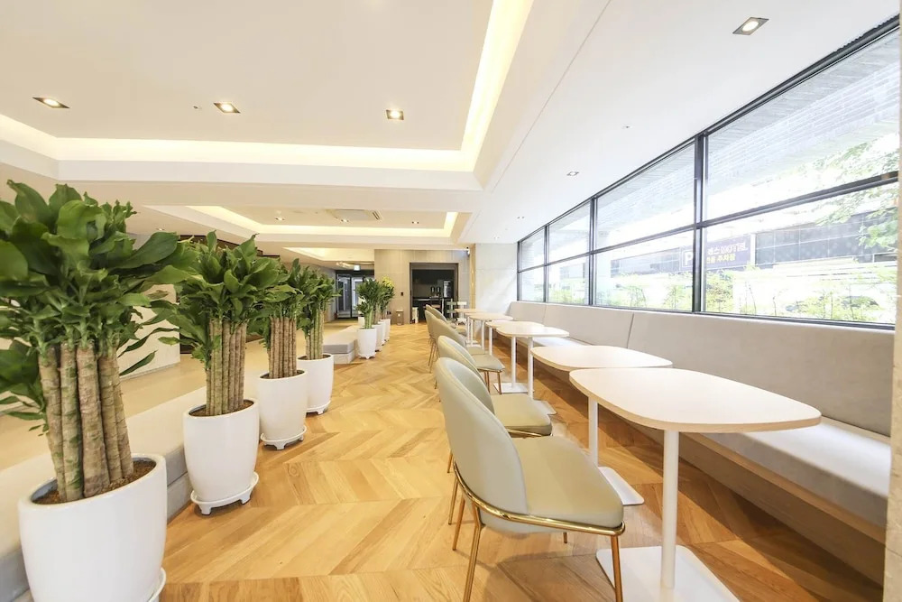 Haeundae The Van Hotel