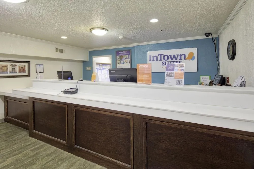 InTown Suites Extended Stay Marietta GA - Roswell Rd