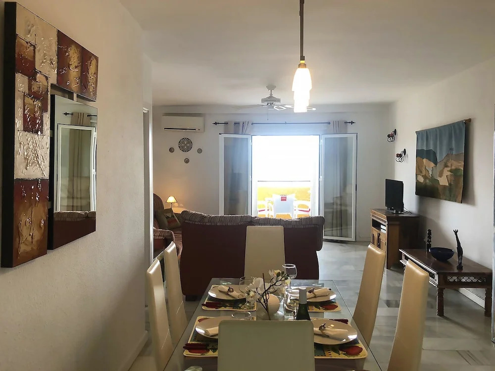 Rincon del Mar 3 Bedroom Apartment near Beach of Calahonda