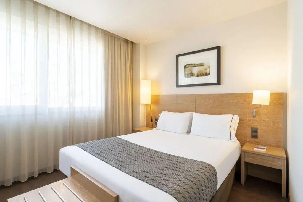 Отель Eurostars Lucentum