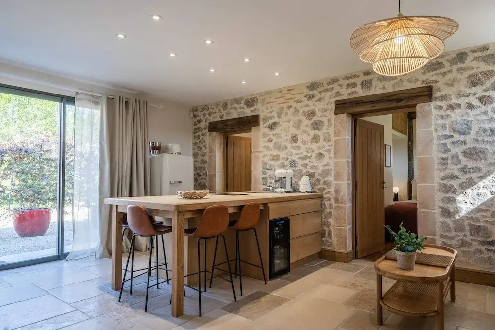La Grange de Léonie Chambres dhôtes Piscine et Spa Calme et à 5min A71 A20 A85