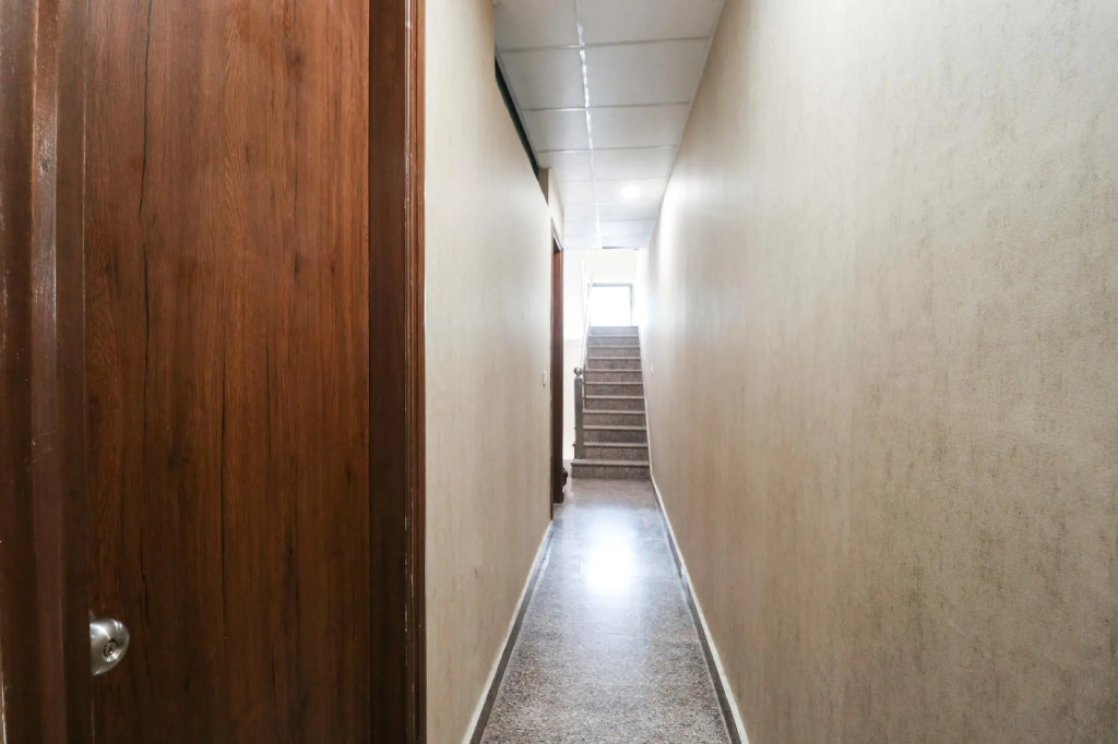 OYO 60466 Rana Residency