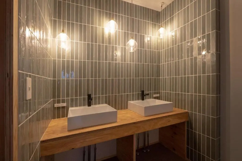 Coliving & Cafe SANDO