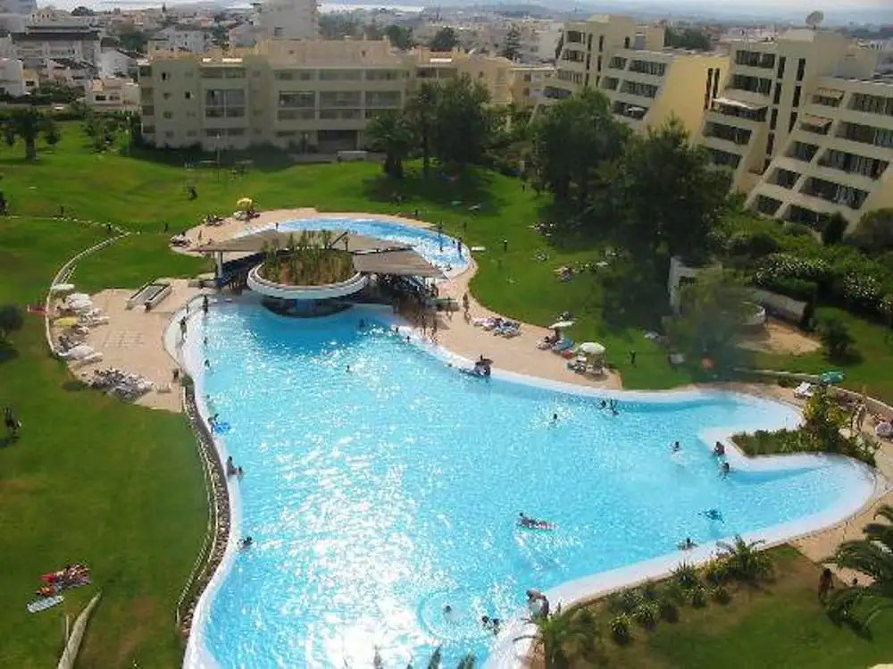 Apartment with One Bedroom in Alvor, with Wonderful Sea View, Pool Access And Enclosed Garden - 4 Km From the Beach