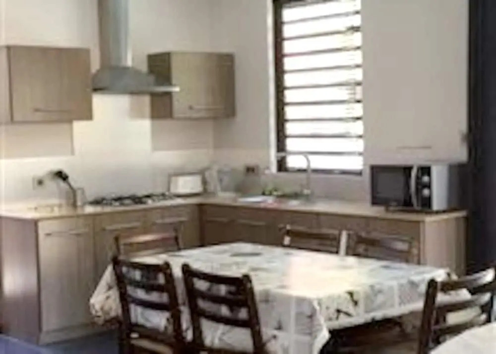 House With 4 Bedrooms in Pereybere, With Wonderful City View, Private