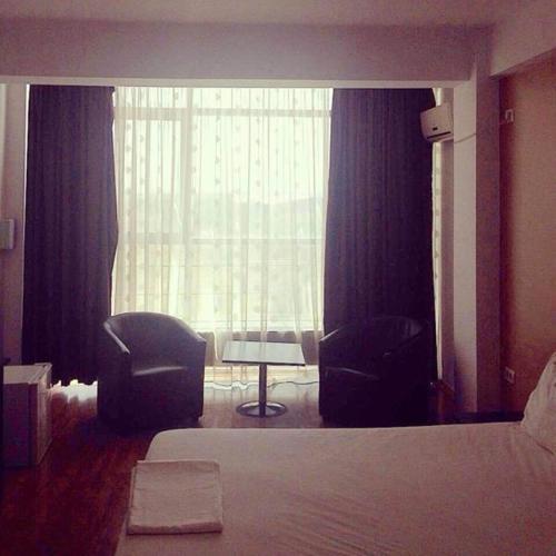 Floria Hotels