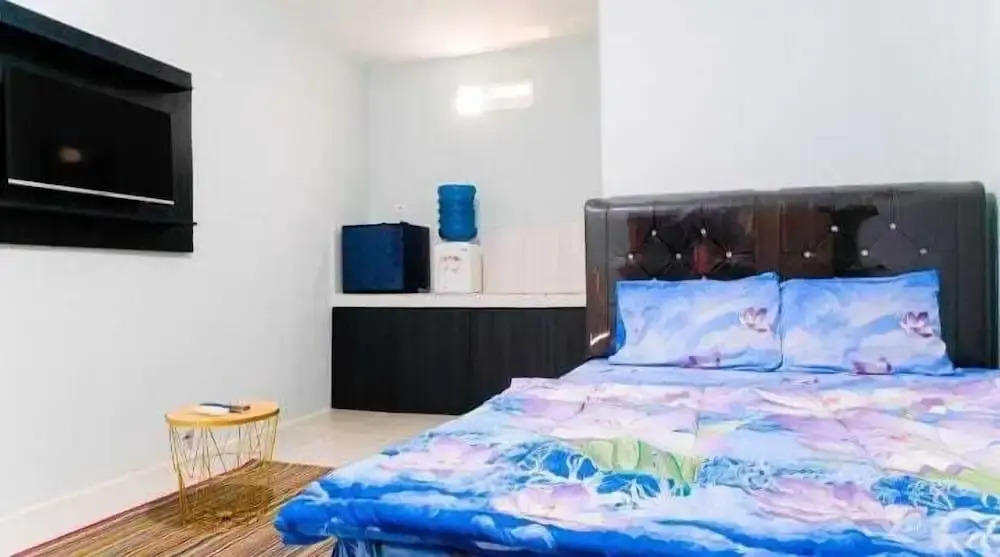 OYO 94253 Cikunir Residence Syariah