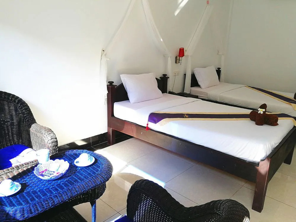 Huylin Angkor Boutique