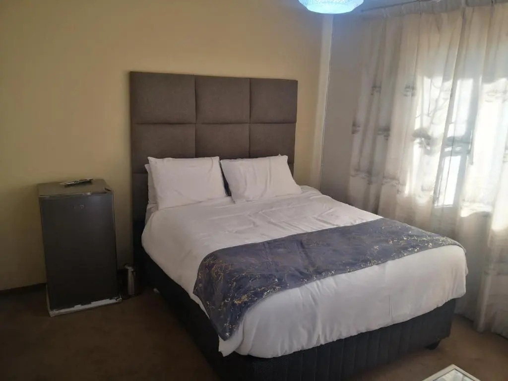 CHIC Guest House & Solar system accommodations