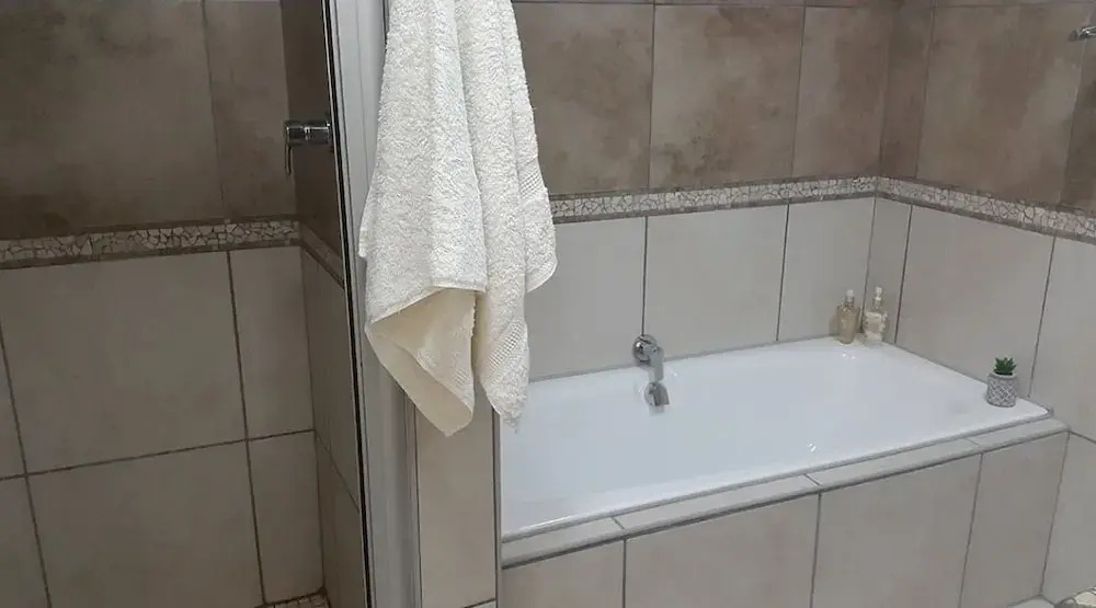 Crystal Villa Guesthouse