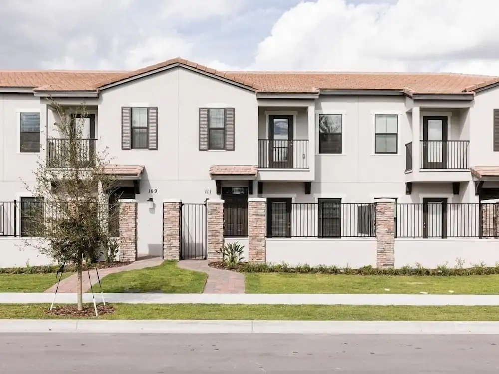 Peaceful 3bed Town Home In Balmoral Resort-3sltth2 3 Bedroom Condo by RedAwning
