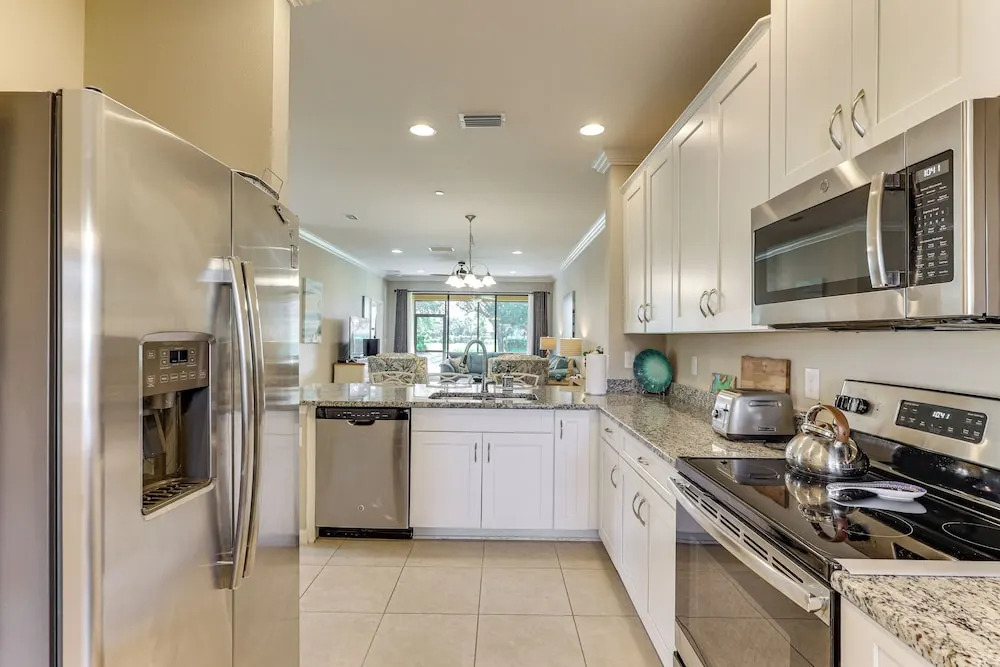 Long-term Stay in Bradenton! Condo w/ Golf & Pools