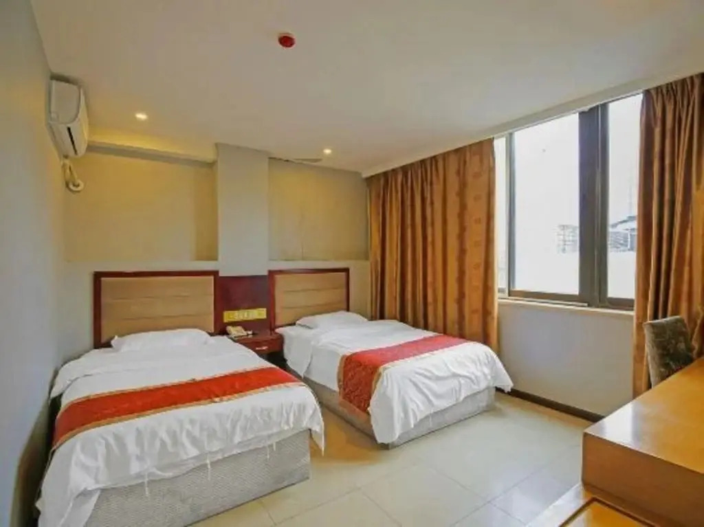 Hongda First Hotel Chengdu