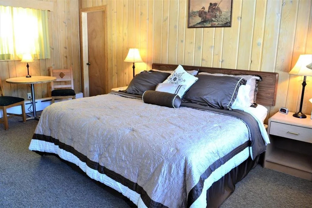 Royal Motel