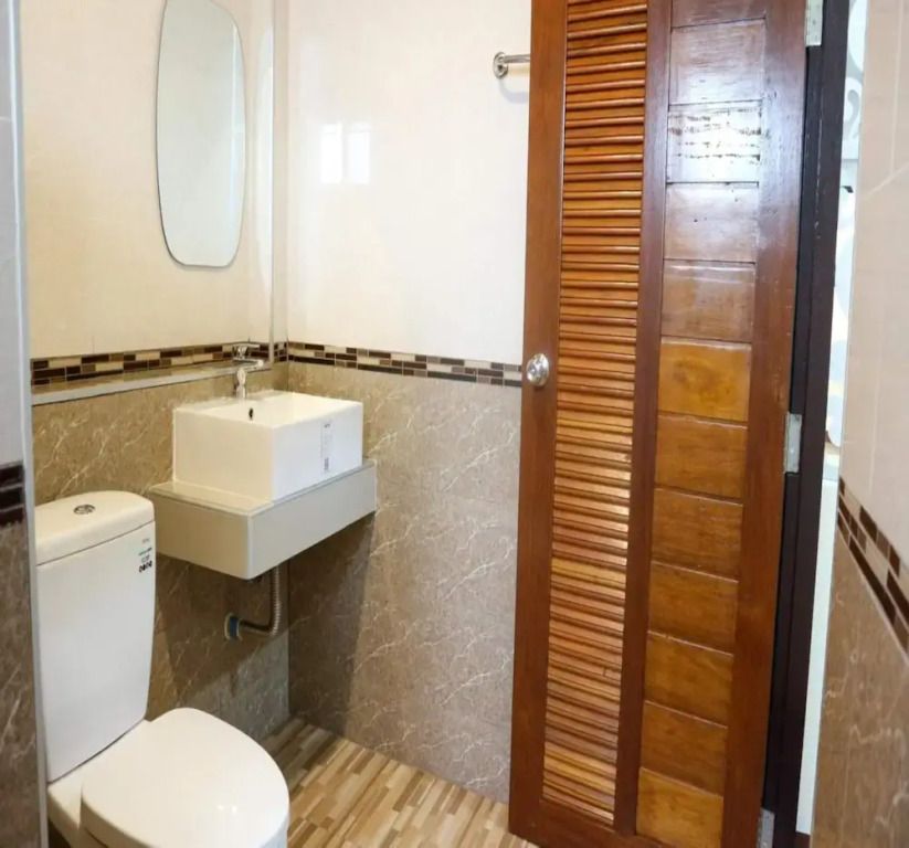 Capital O 75521 Sang Siri Apartment