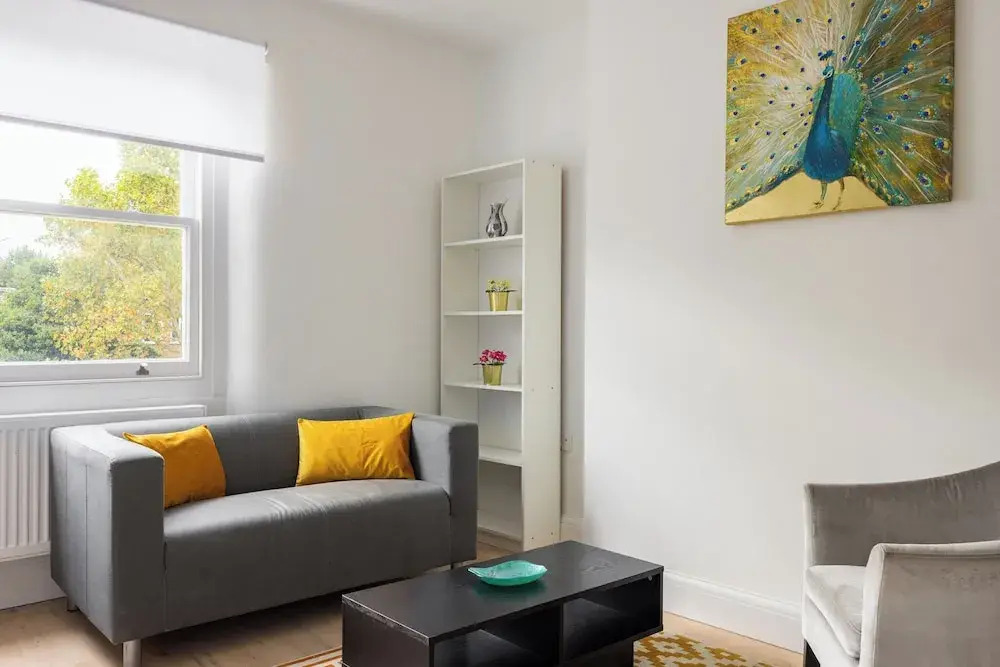 Picktheplace Kensington Lux Apartments II